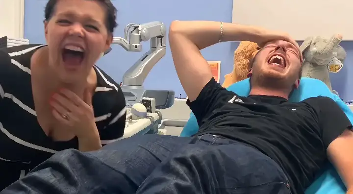 Man tries labour pain simulator, man