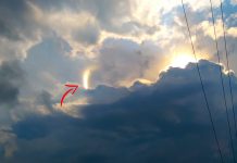 crown flash phenomenon