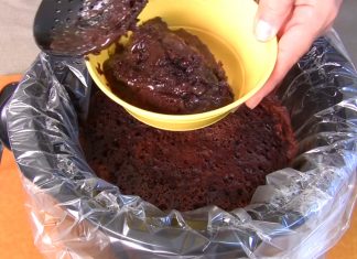 crock-pot-lazy-cake