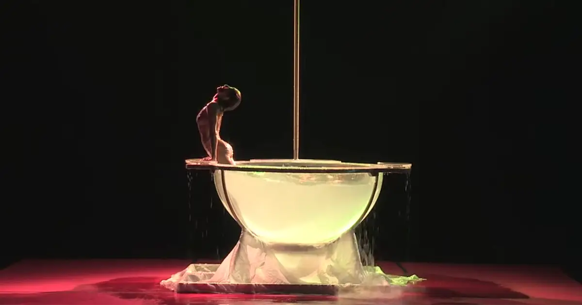 water-bowl-pole-dance