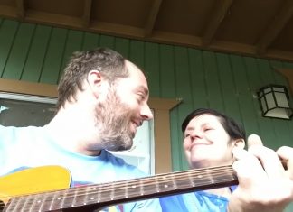 singing song mom