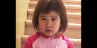 toddler give advice to mother