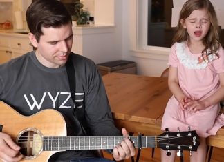 dad-daughter-singing