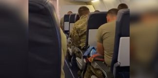 soldier returns to family