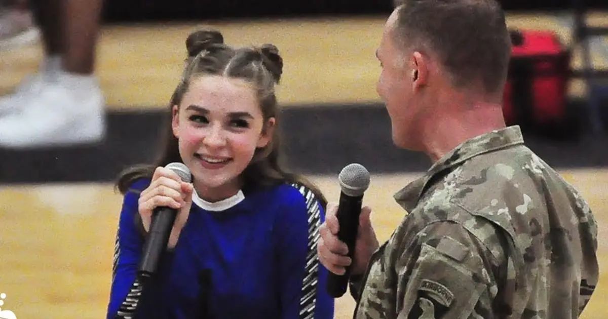 dad daughter singing