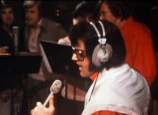 elvis-singing-love-song-footage