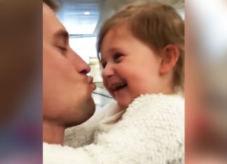 happy-kid-seeing-father