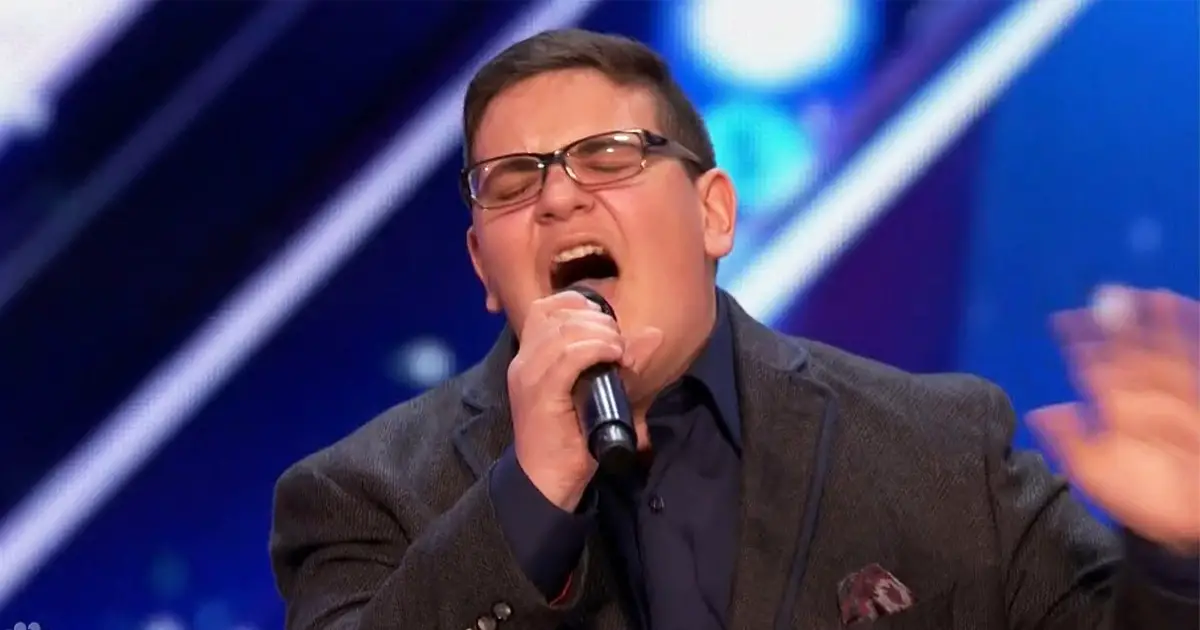 Shaking Like A Leaf, Boy Performs Act So Moving Howie Is Forced To Hit