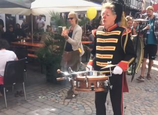 open-flair-parade-in-germany