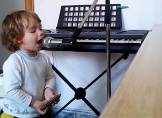 2-yr-kid-singing-passion