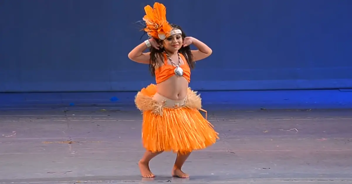 hula-dancer-wins-gold-medal