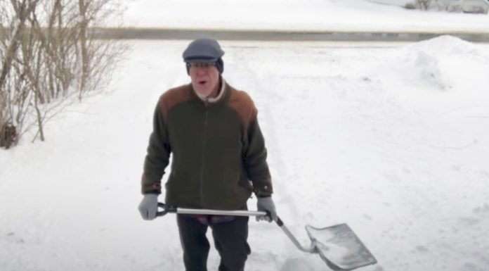 shoveling-snow-method