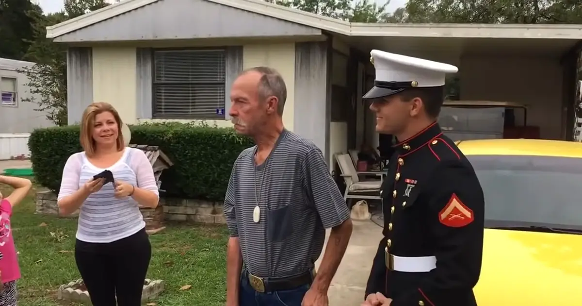 marine-surprise-for-his-grandpas