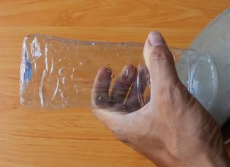 water-bottle-gardening-hack