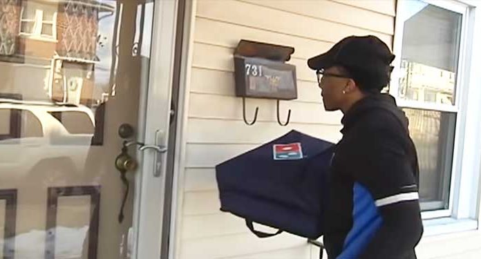 pizza-deliver-guy-life