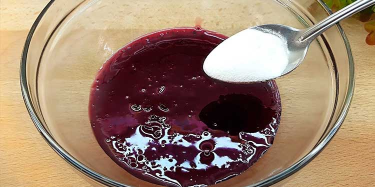 baking soda blueberry jam
