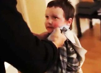 child_bully_powerful