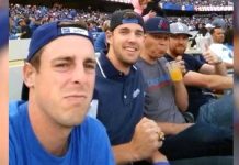 Four Guys Send Their Moms a Selfie