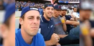 Four Guys Send Their Moms a Selfie