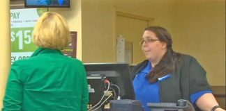 cashier-granny-scam