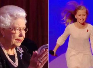 girls-sing-for-queen