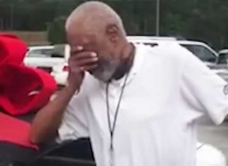 volleyball referee cries student gift