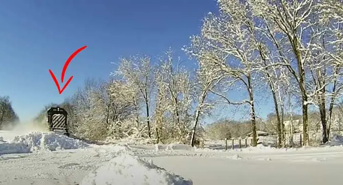 awesome powerful snow plow train removal