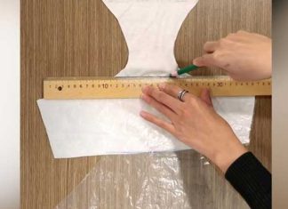 plastic-bag-hack-sewing-underwear