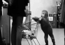 rude-kid-at-supermarket