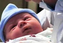 doctor-welcome-baby