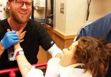 girl-proposes-to-nurse