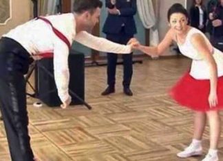 newly-wed-first-dance