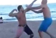 Two-guys-fight