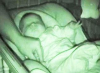 mechanical-baby-hand
