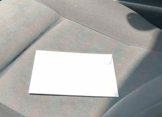 envelope in your car scam